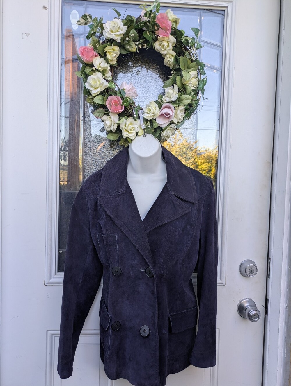 Beautiful vintage purple suede jacket With Silk Lining. - Picture 13 of 13